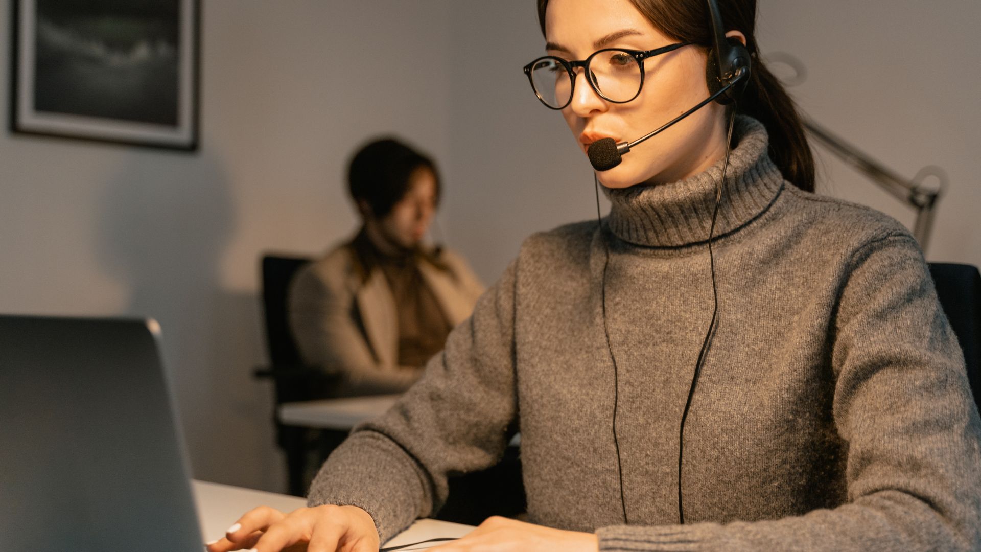 Exploring the Nuances of Call Center and Contact Center Services - Featured Image